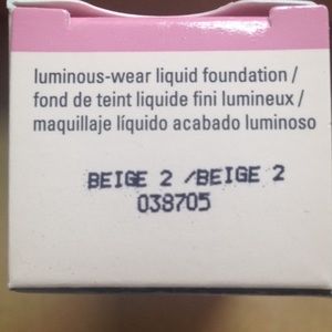 Mary Kay Luminous Wear Liquid Foundation Beige 2