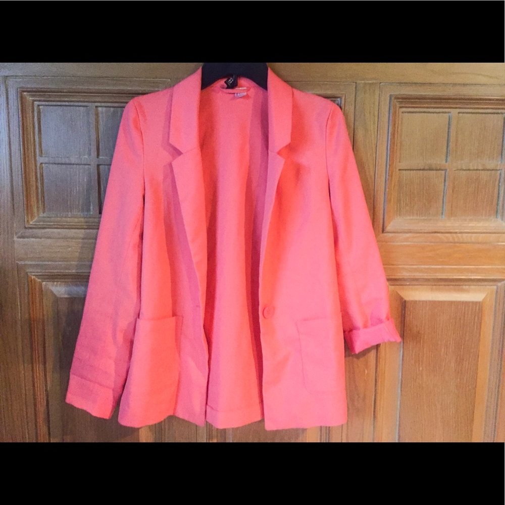 Divided by H&M pink blazer jacket
