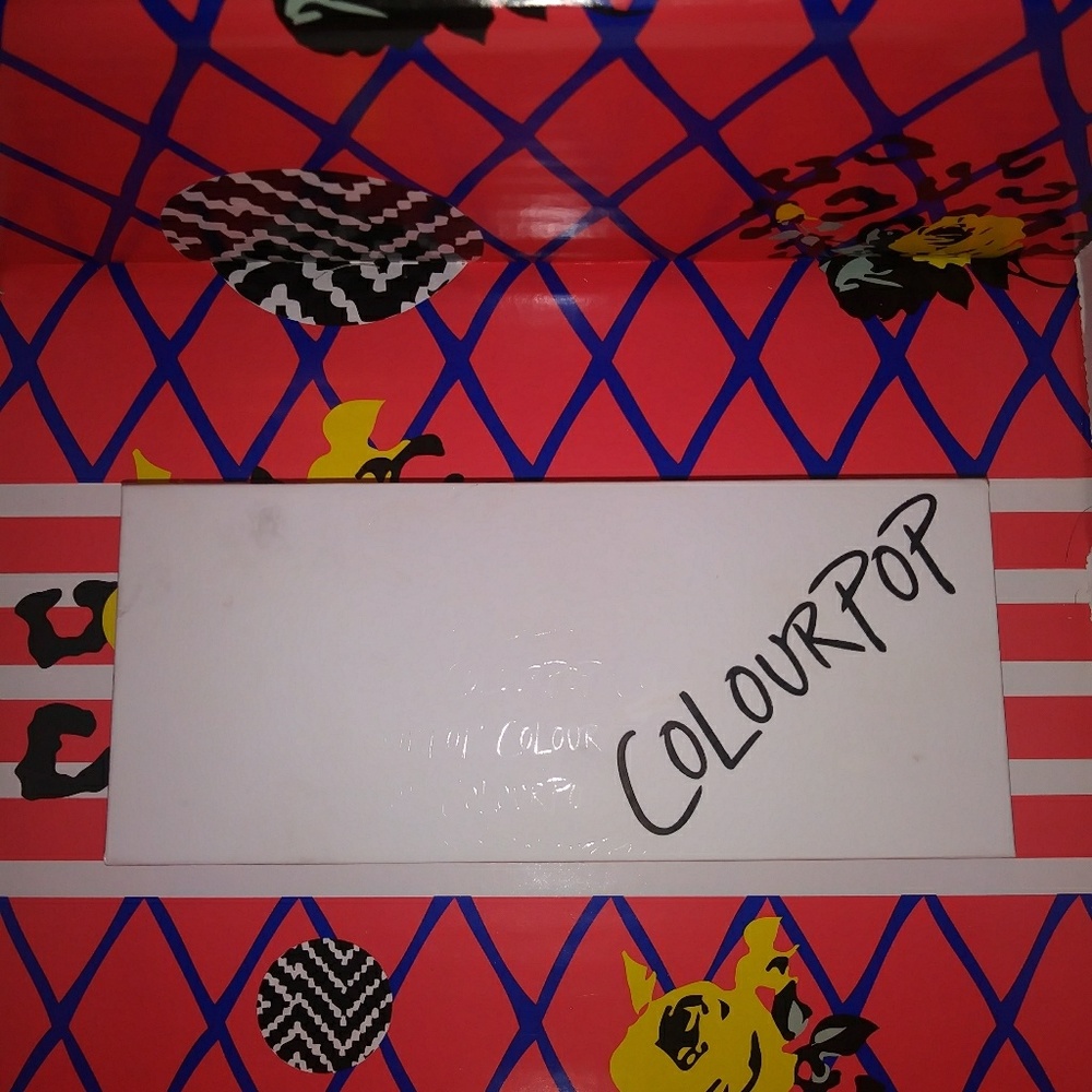 Colourpop empty palette