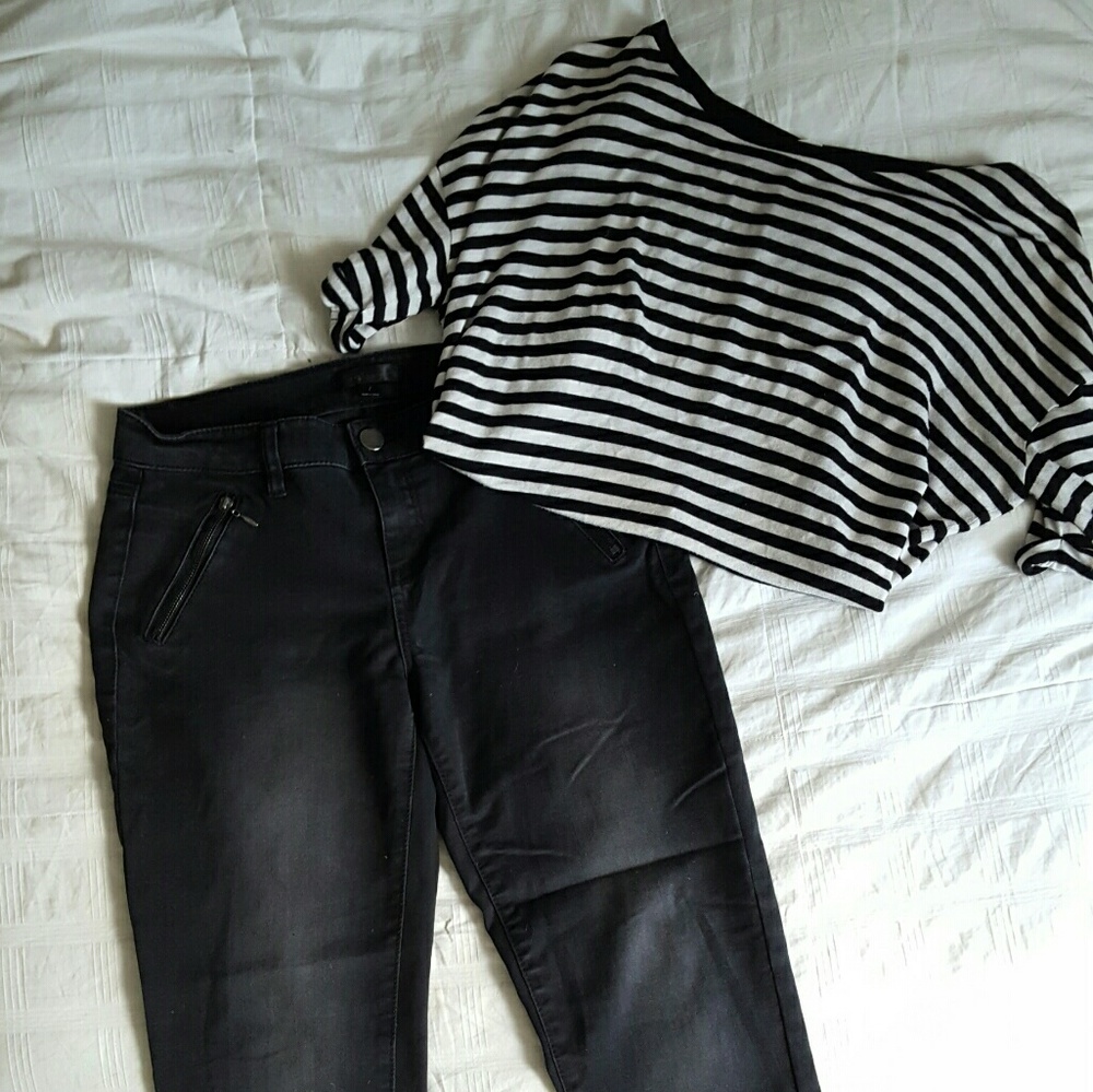 Black Zipper Jeans