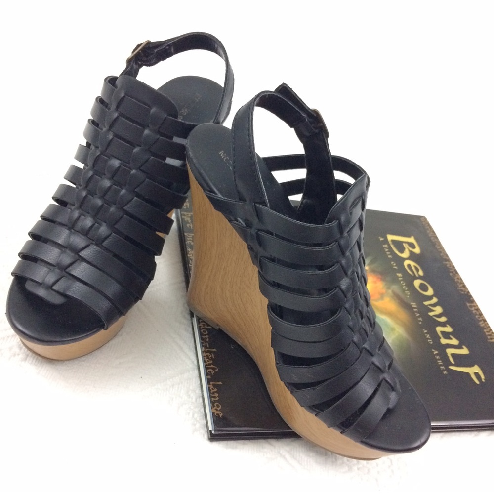 Black Mossimo Gladiator Sandal Wedges Sz7.5