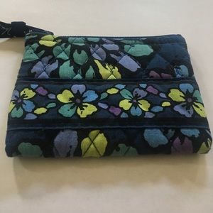 vera bradley pouch