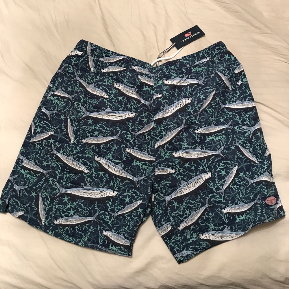 Men's vineyard vines swim trunks NWT