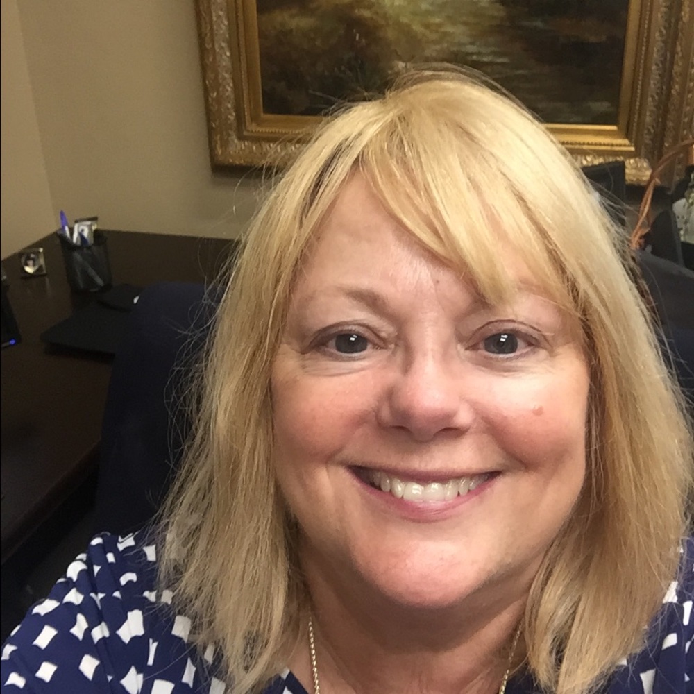 Meet your Posher, Janella