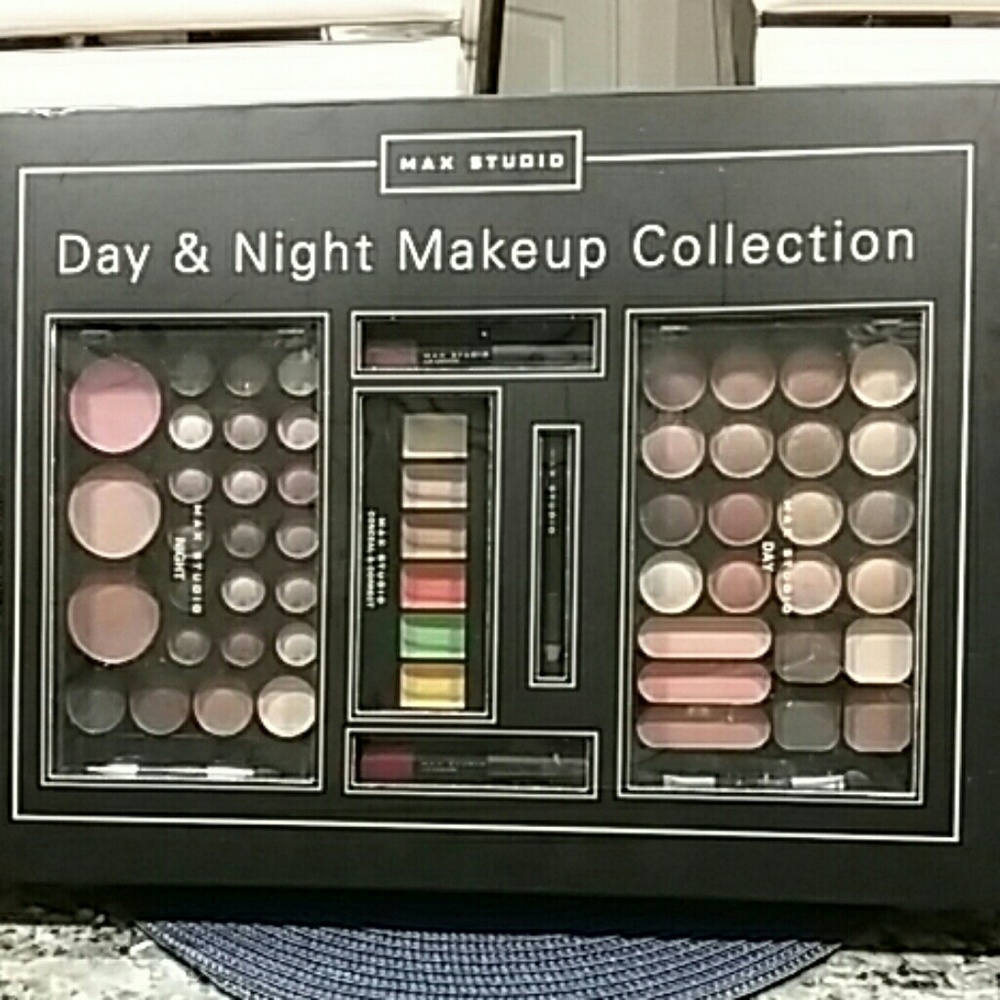 MAX STUDIO day and night makeup collection
