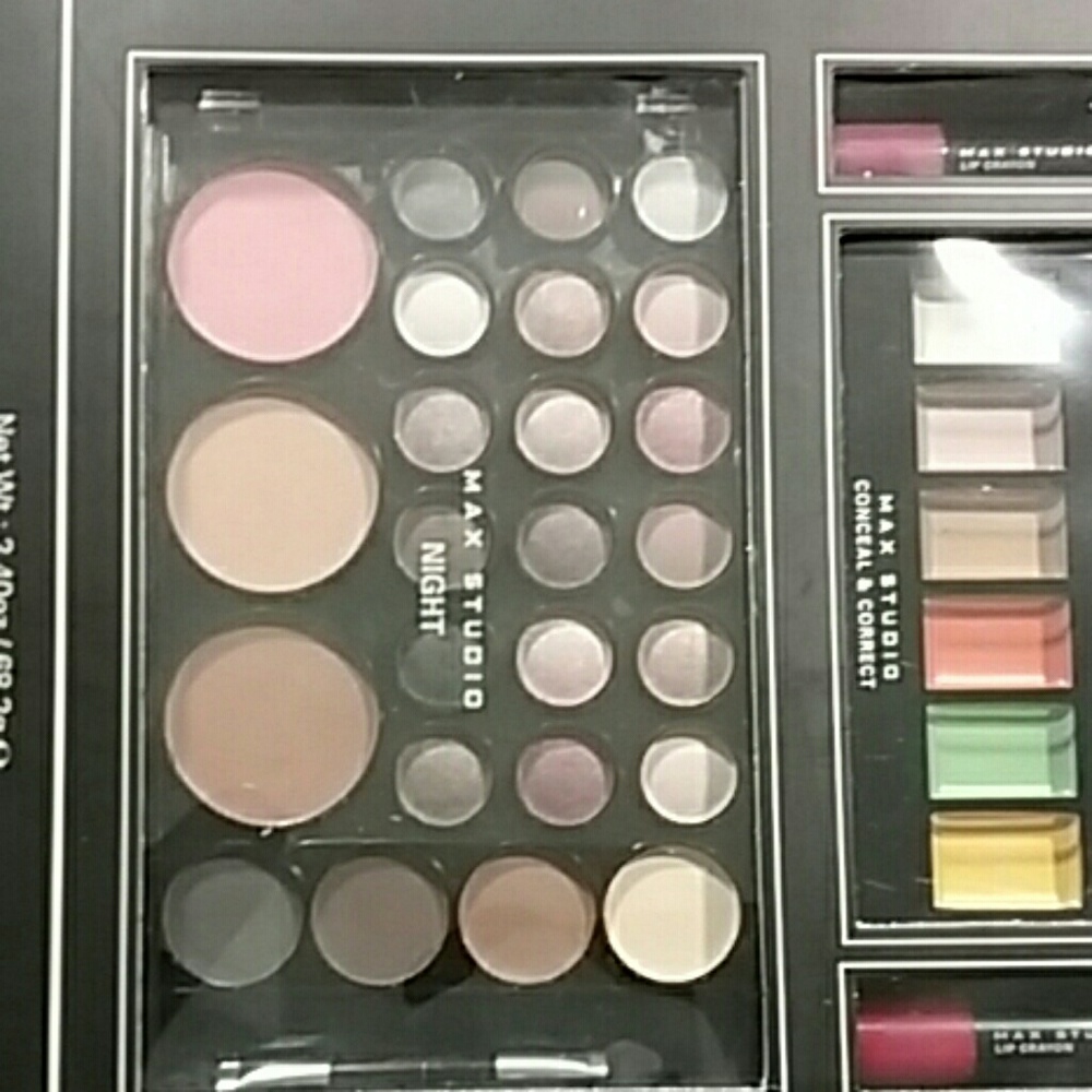 MAX STUDIO day and night makeup collection - Picture 4 of 4
