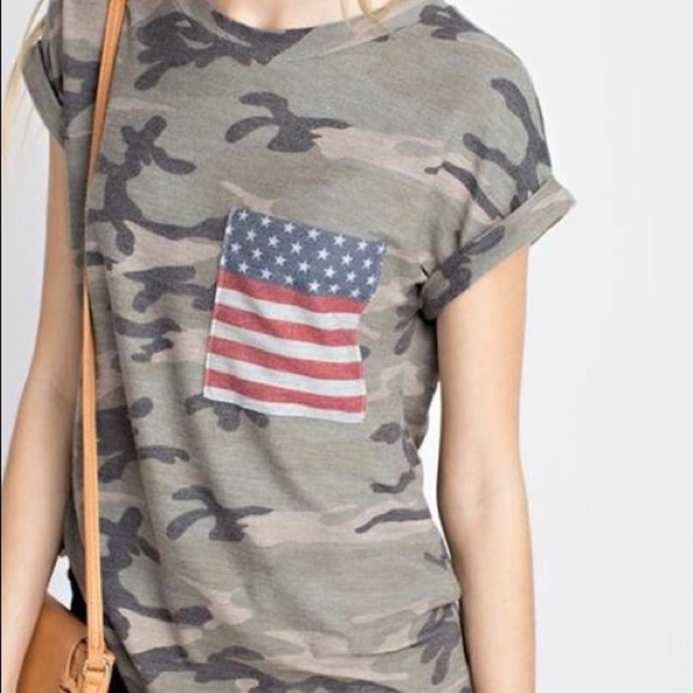 CAMO/Flag shirt