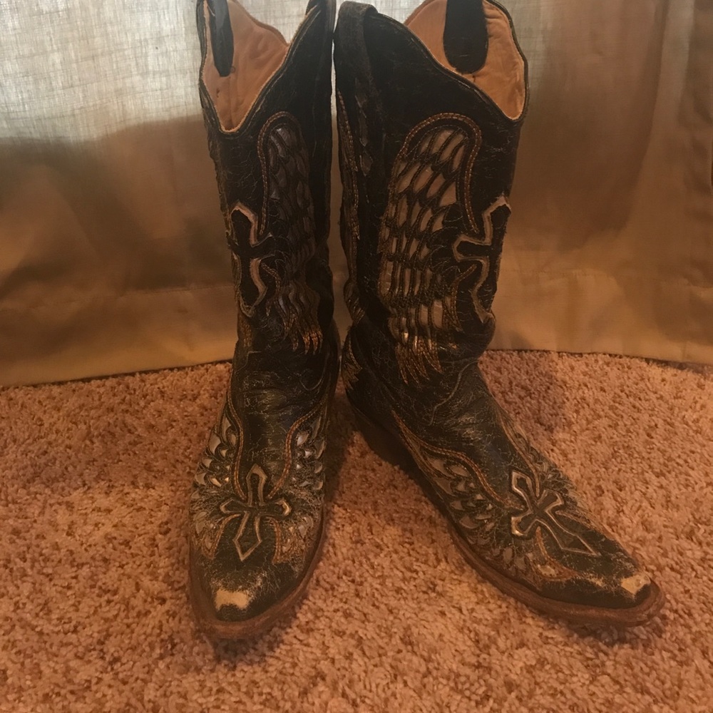 Women's corral boots size 9.5M