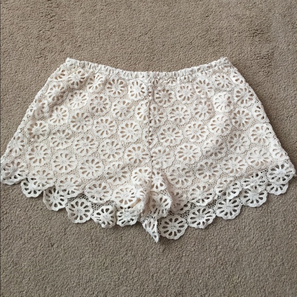 Blu Pepper Shorts Blu Pepper Vintage Floral Crochet Shorts Poshmark