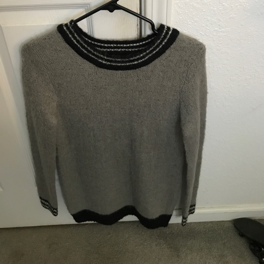 Never worn Shrinking Violet long sweater.