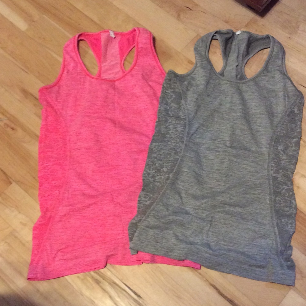 AE workout tanks