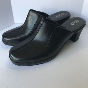 Clarks Black Mules Slip On High Heel Sz 8