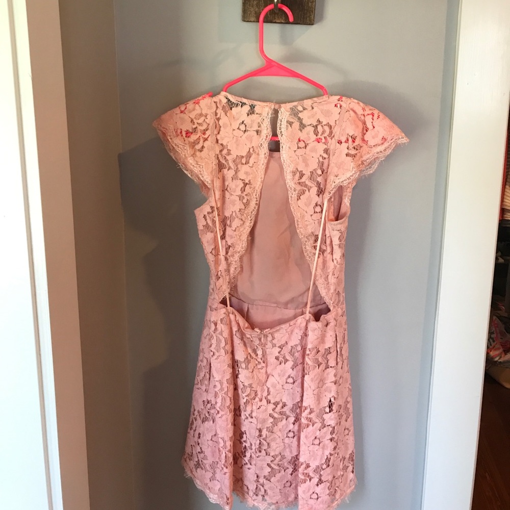 Open back lace pink dress Sz M - Picture 3 of 3