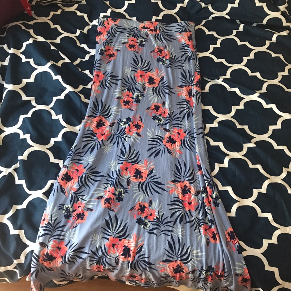 floral lavender maxi skirt with slit on side!
