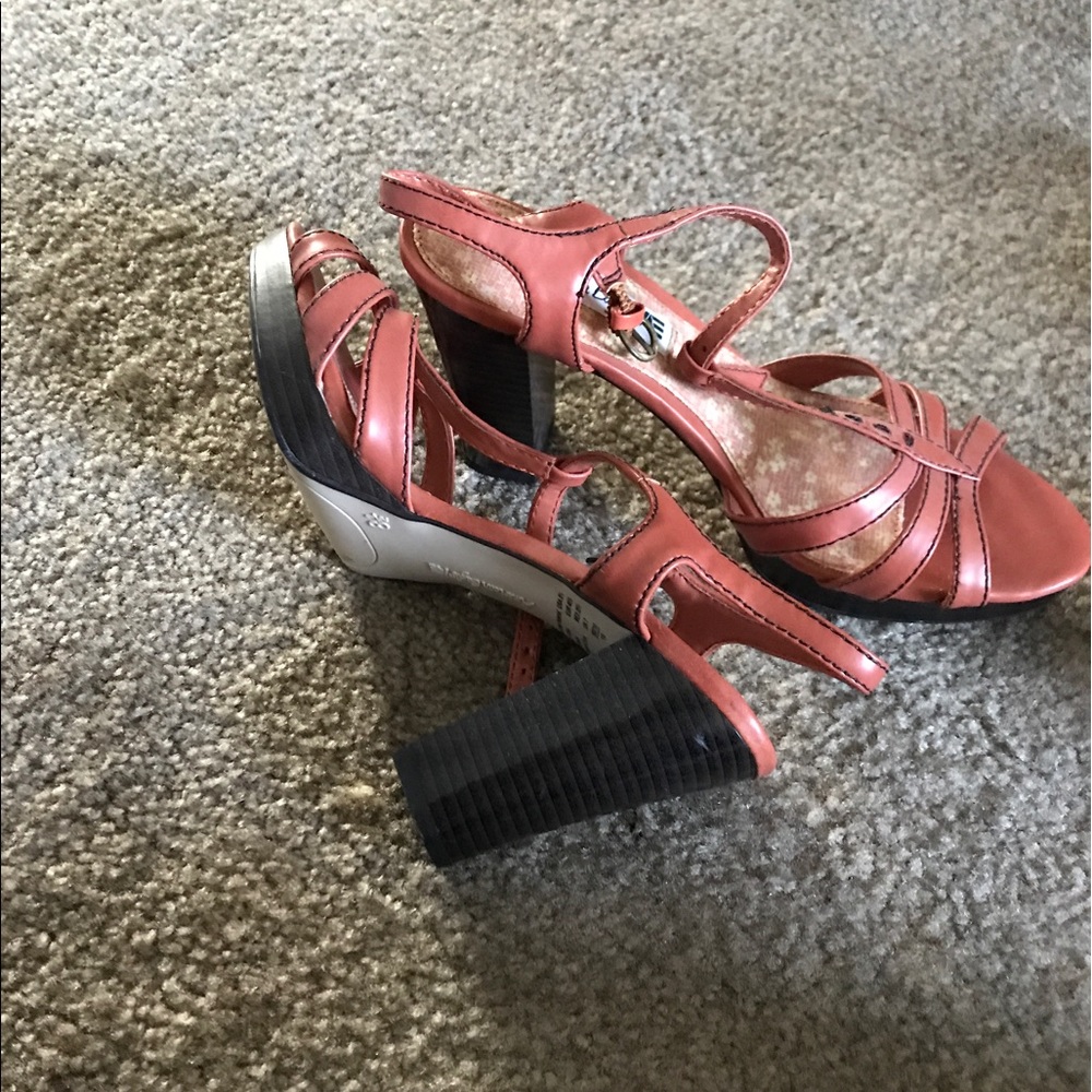 Burned orange heels