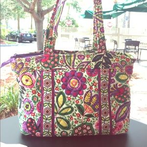 Vera Bradley tote bag