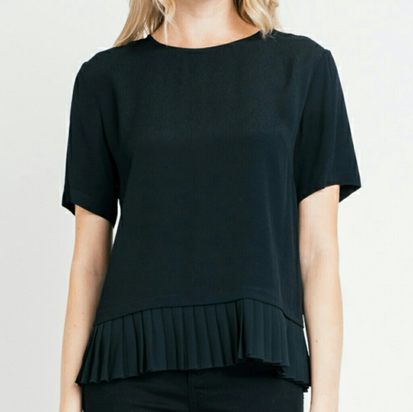 💐 Darla Pleated Detail Black Top L - Picture 2 of 4