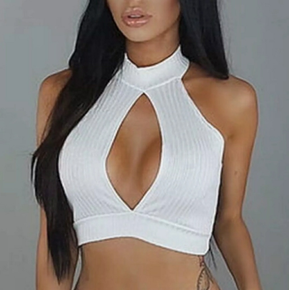 White ribbed choker crop top