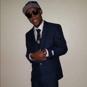 Meet your Posher, Dontrell