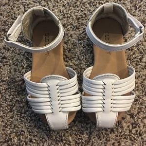 Girls, size 5 sandals