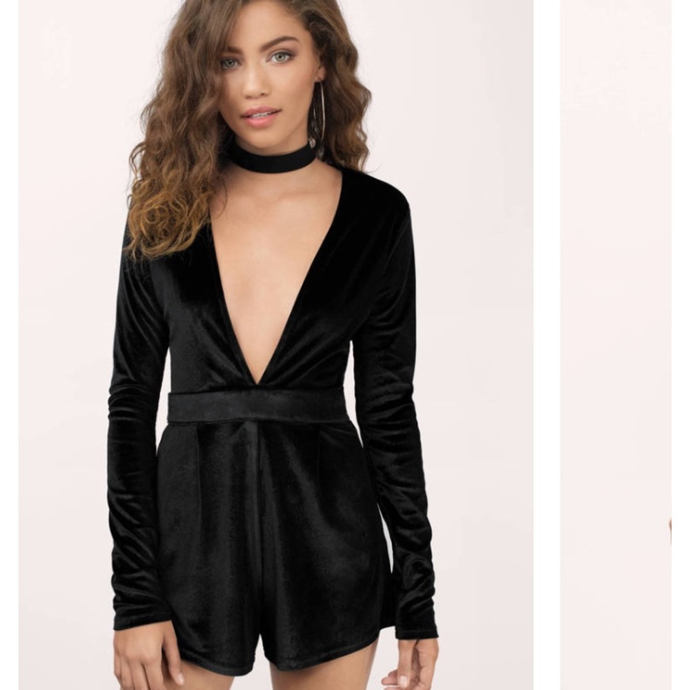 MOVING SALE - tobi velvet plunge romper