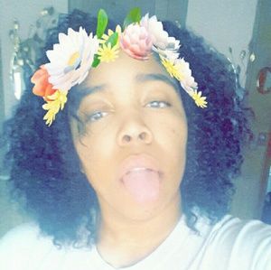 Meet your Posher, Jamya