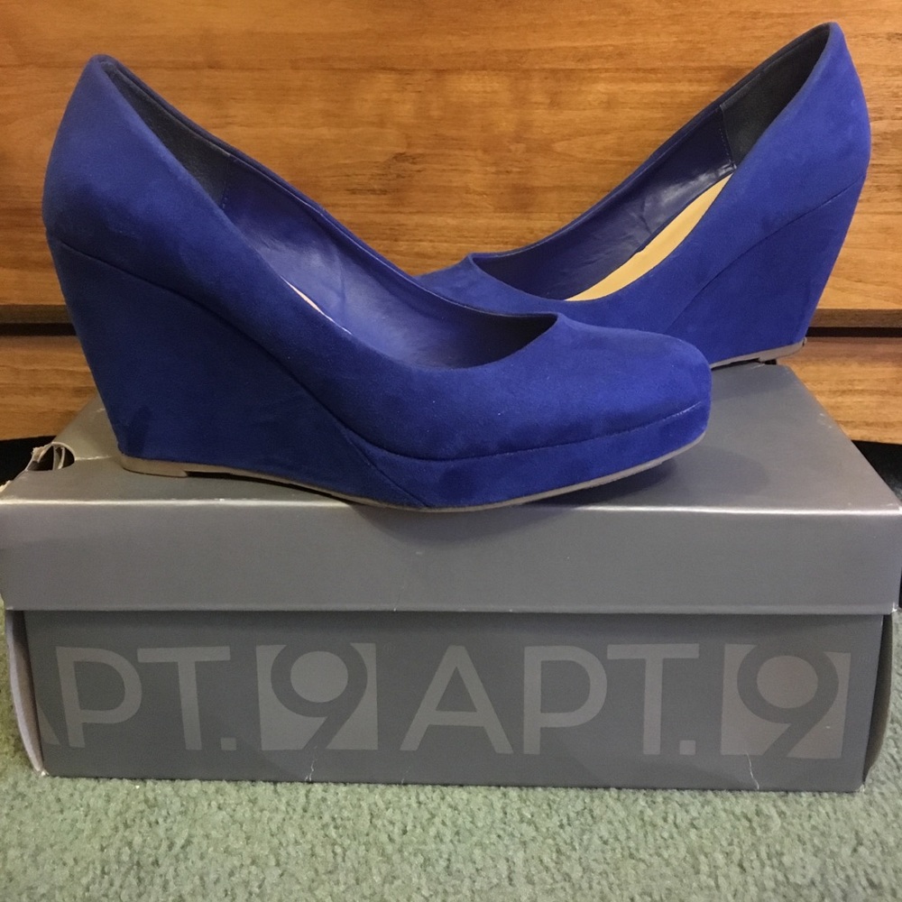 Apt.9  Royal Blue wedges/heels