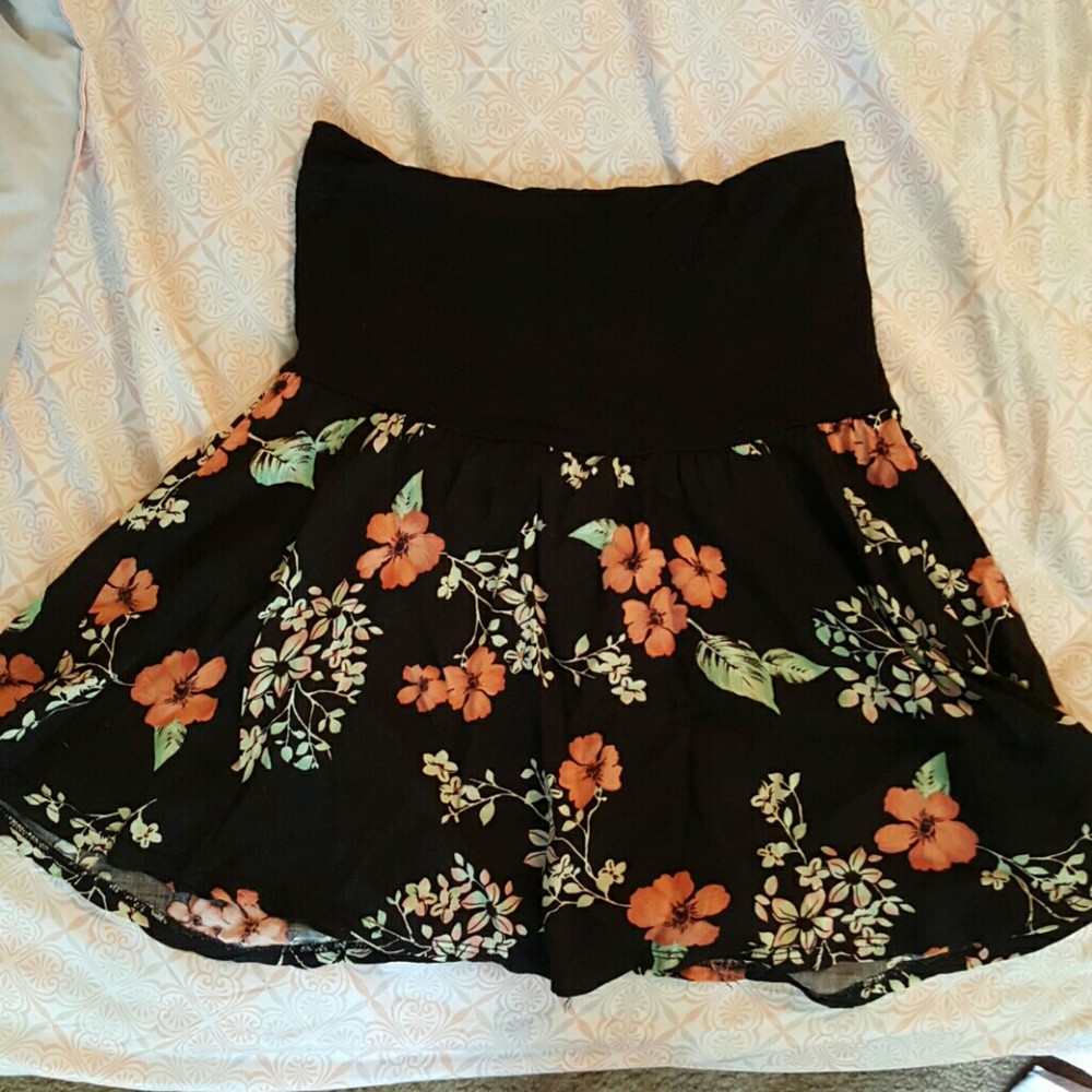 Black floral skirt