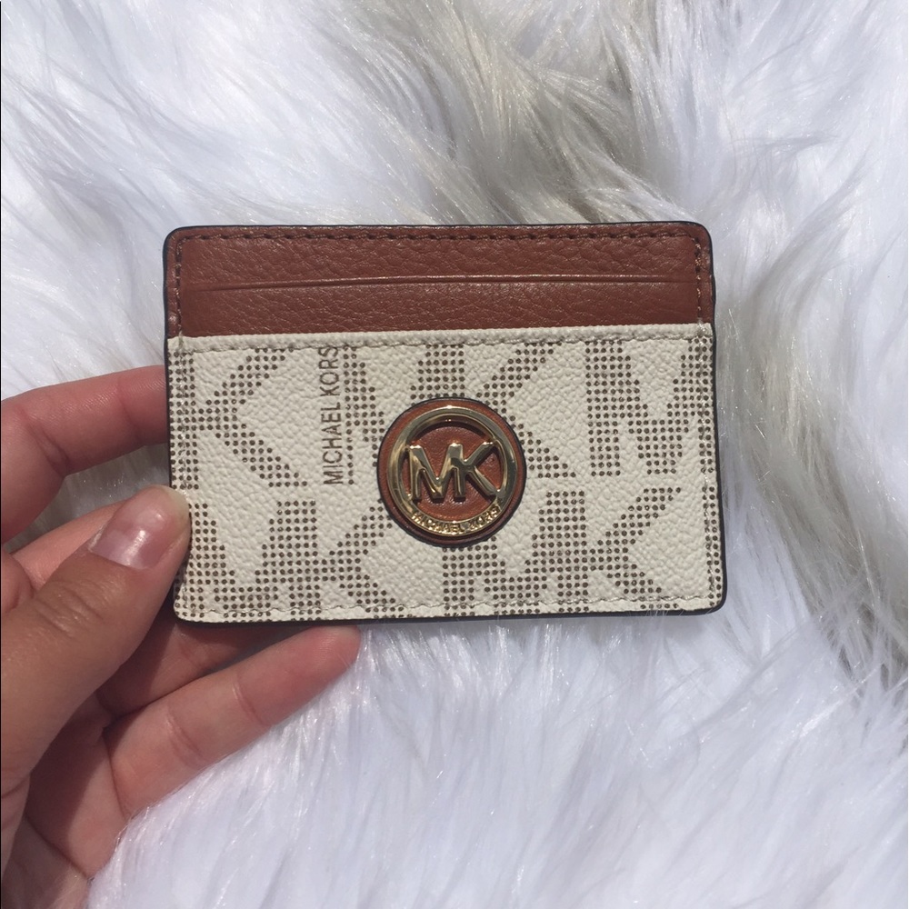 ✨Michael Kors Beige & Brown Card Wallet