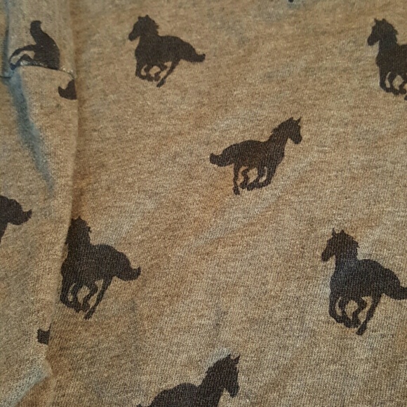 Horse print sweater - Picture 2 of 3
