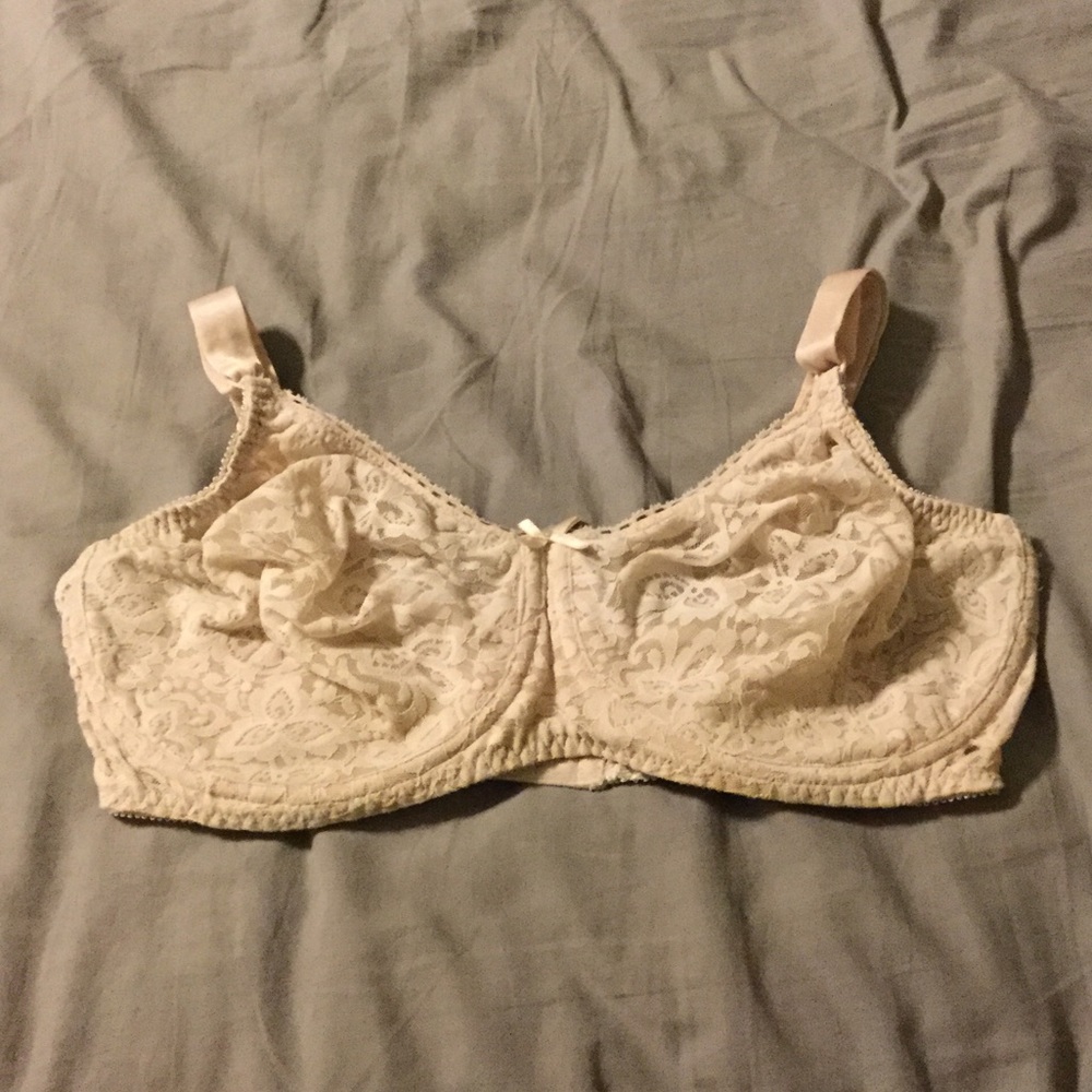 38 DD bra, BALI, underwire, lace