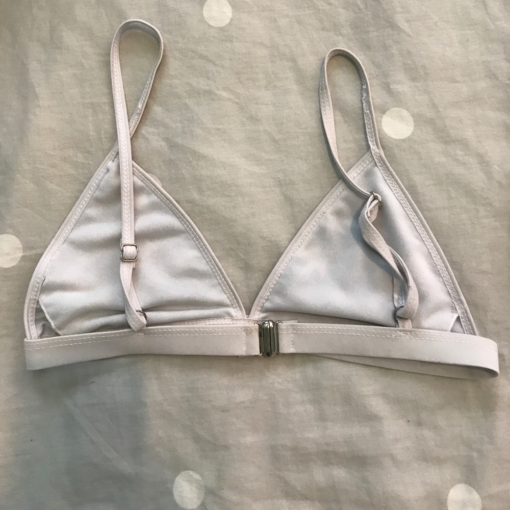 Triangle bathing suit!!!! - Picture 2 of 3