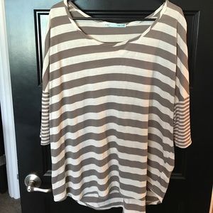 Maurice's short sleeve tee