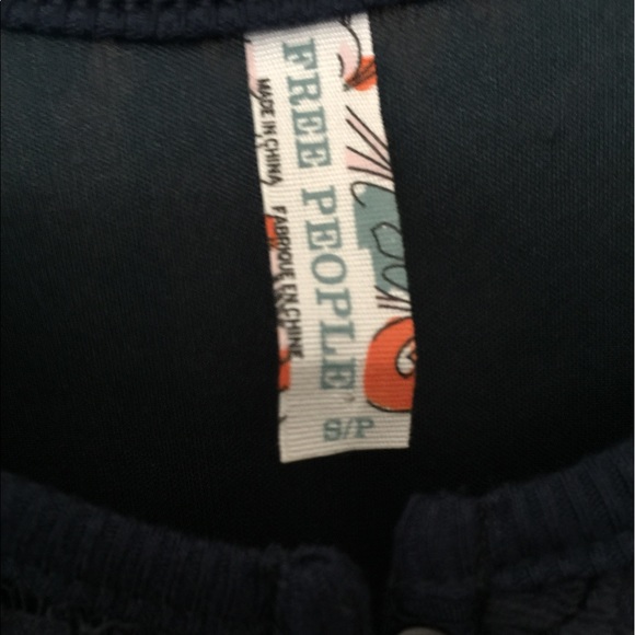 Free People boho lace top - Picture 3 of 3