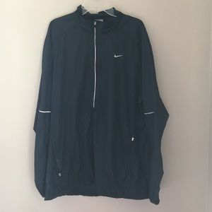 Men's Nike windbreaker.