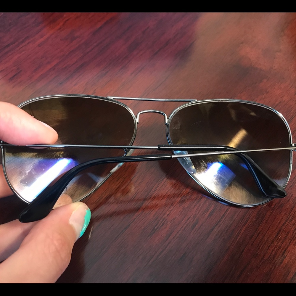Ray-Ban Aviators - Picture 2 of 2