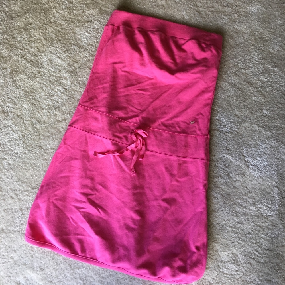 NWOT strapless dress