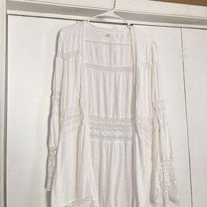 White Beach Cover Up🏝🛥