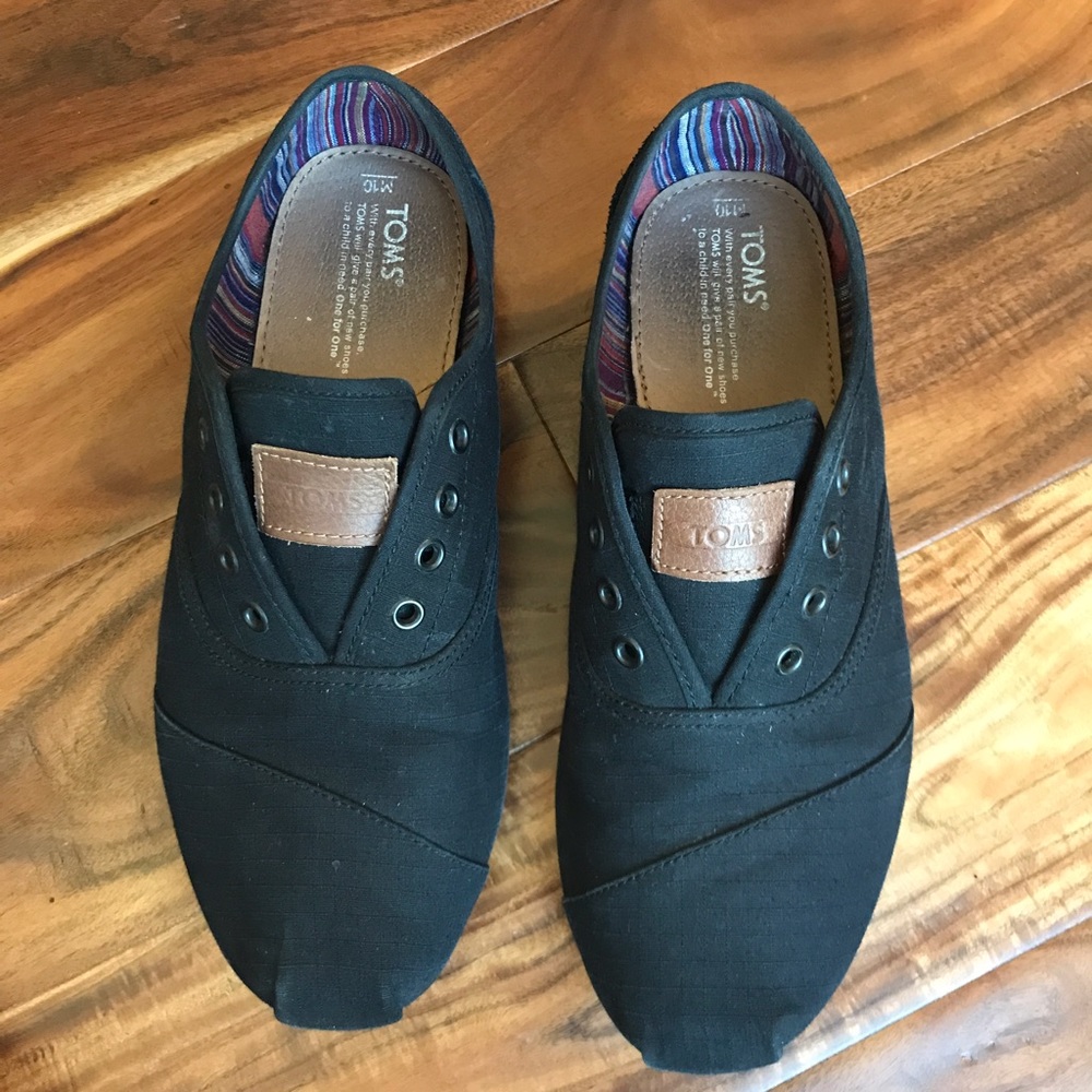 Black Toms*sold - Picture 2 of 3