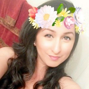 Meet your Posher, Mayra