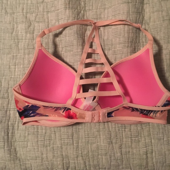 PINK Bra - Picture 2 of 3