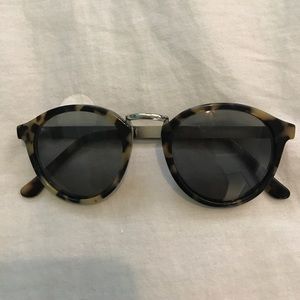Madewell tortoise rounds!!!!