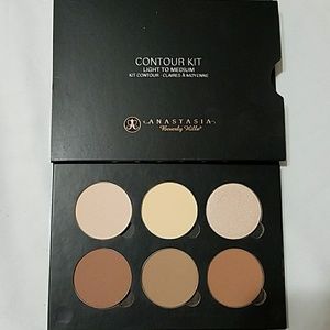 Anastasia contour kit