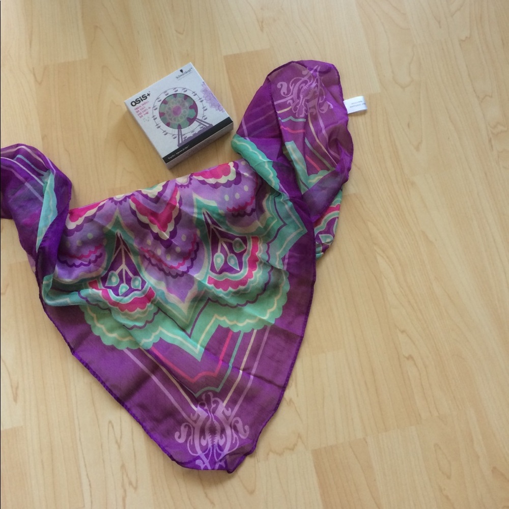 Schwarzkopf print scarf mandala. Brand new in box.