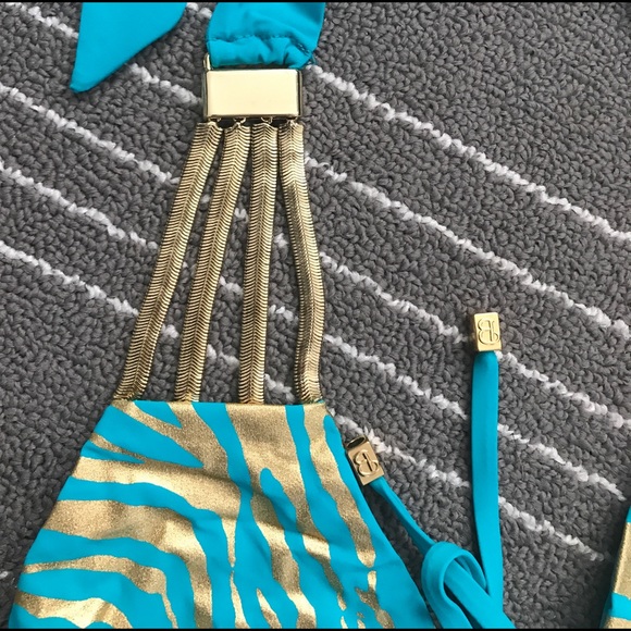 Beach Bunny Swimsuit TAKE THE REINS - Picture 5 of 6