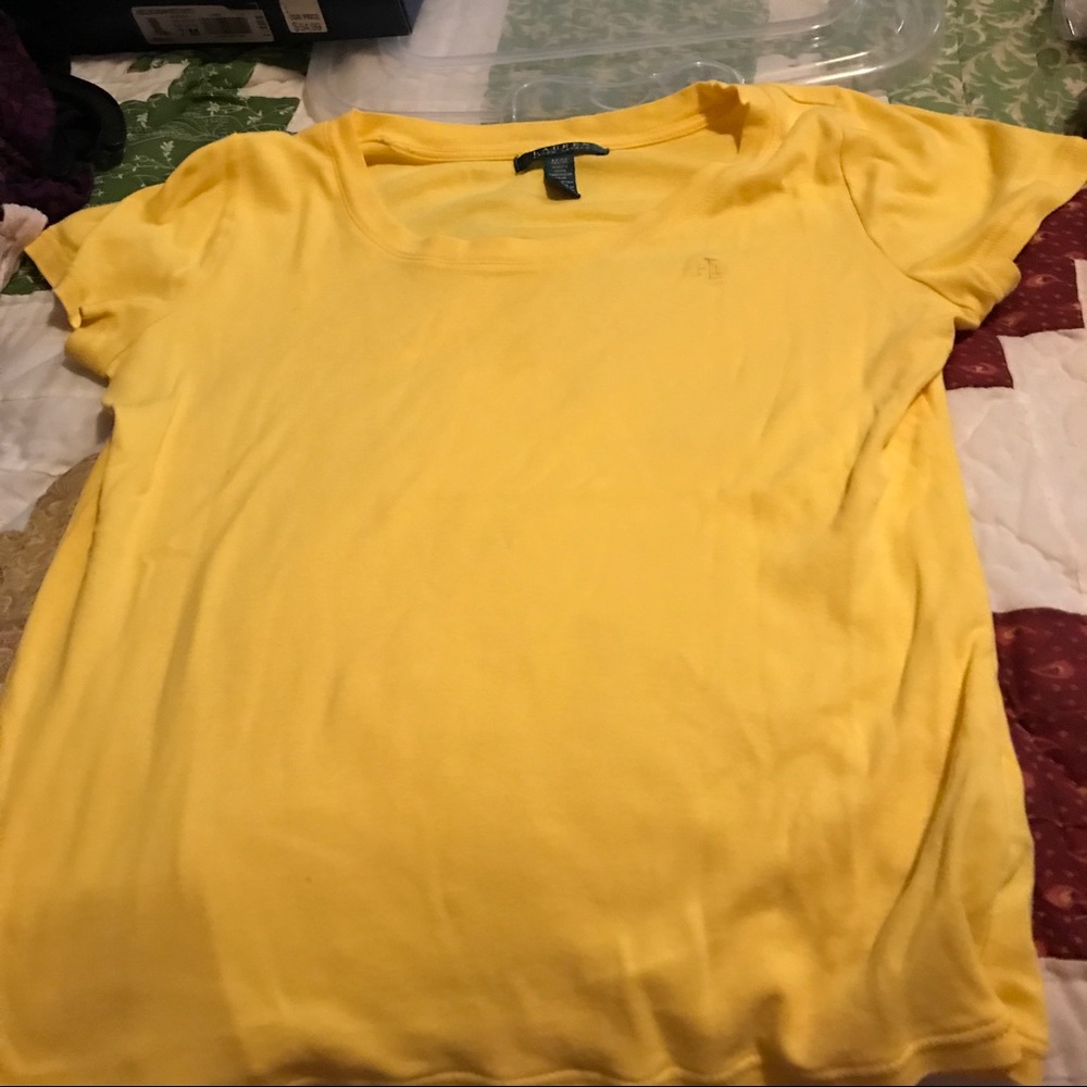 T shirt top