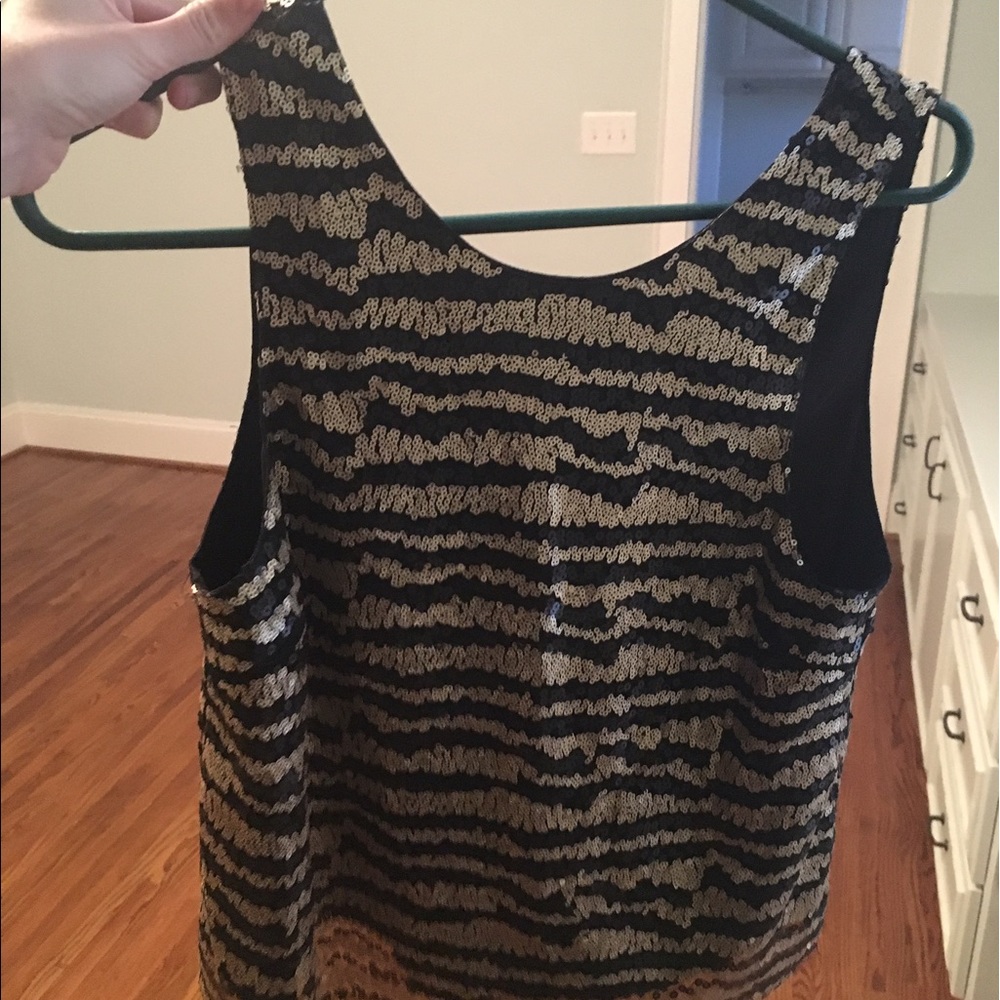 Dolce vita black and gold stripe sequin top