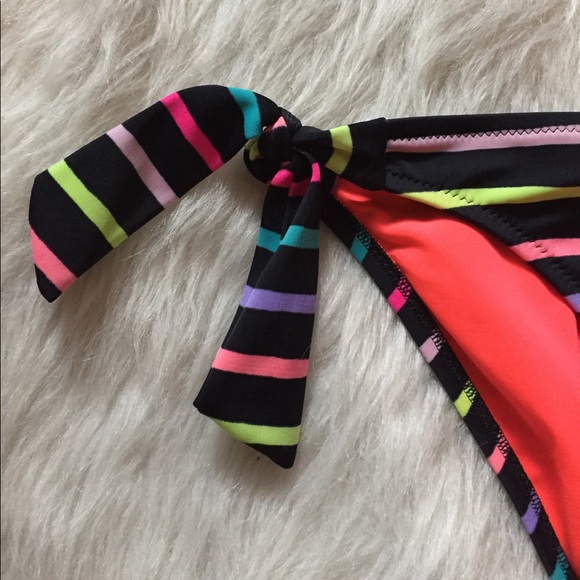 Victoria's Secret striped multicolor bikini bottom - Picture 2 of 6