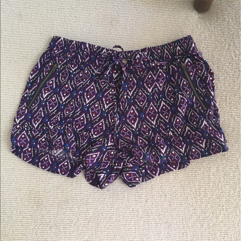 Flowy shorts