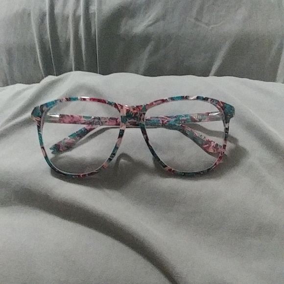 Floral frames - Picture 3 of 3